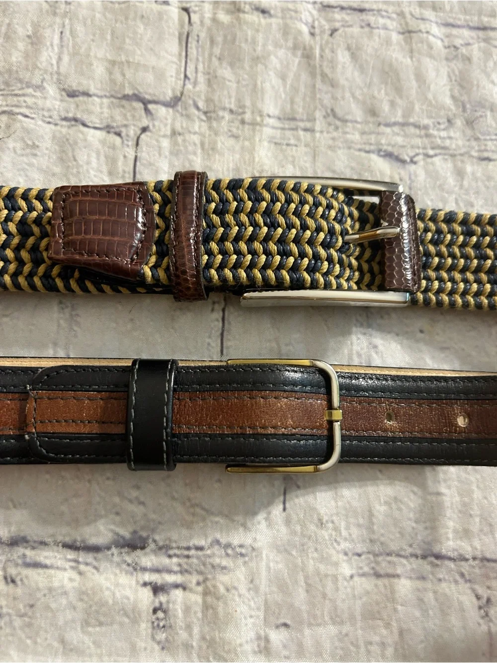 MEDICI FULL GRAIN LEATHER ON COWHIDE VTG & NAVY/TAN STRETCH CROC MEN BELTS